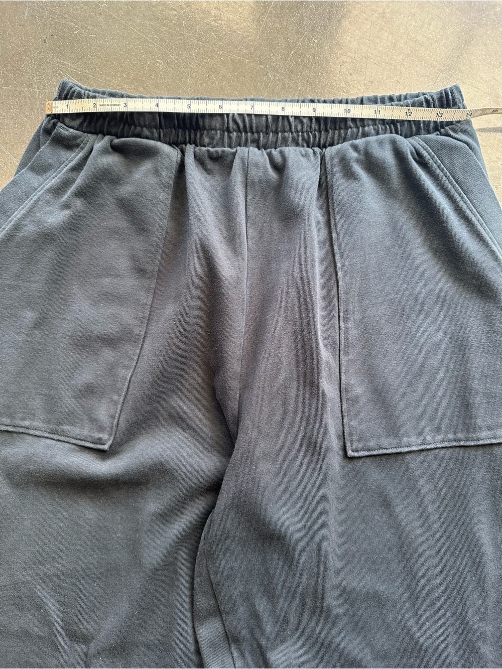 Vuori Women’s Mackenzie Pants - Large - Vintage Black - Picture 4 of 11